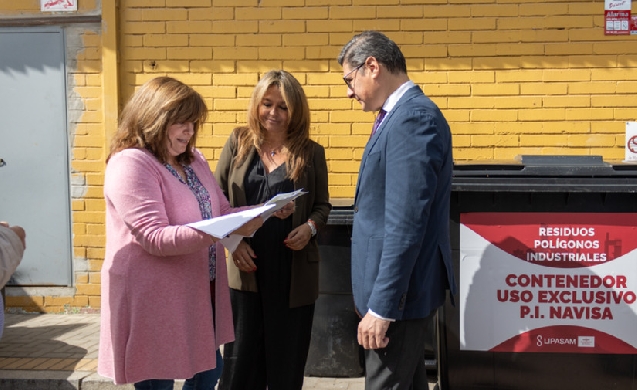 Sevilla inicia un piloto de recogida de residuos en las naves del Polígono Industrial Navisa