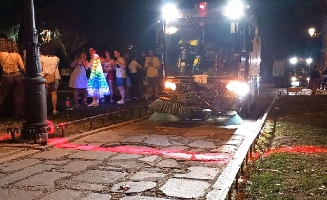 Valoriza refuerza la seguridad con tecnología LED en sus vehículos y maquinaria para servicios urbanos