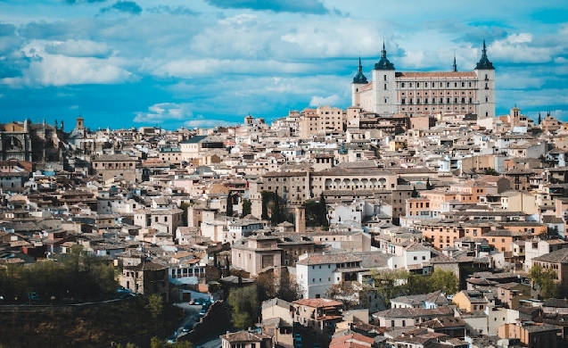 ACCIONA y Valoriza gestionarán los residuos y la limpieza de Toledo