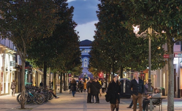 Vitoria-Gasteiz refuerza su estrategia de alumbrado eficiente con nuevas actuaciones en diez zonas de la ciudad