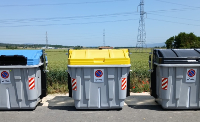 Vitoria-Gasteiz moderniza la recogida de residuos en su zona rural con nuevos contenedores accesibles y sostenibles