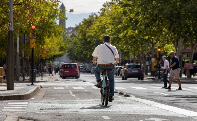 Zaragoza refuerza el mantenimiento de los carriles bici con un nuevo contrato de 960.000 euros