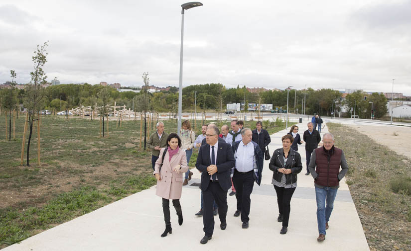 Terminado un nuevo parque de 14.000 metros cuadrados en Pamplona