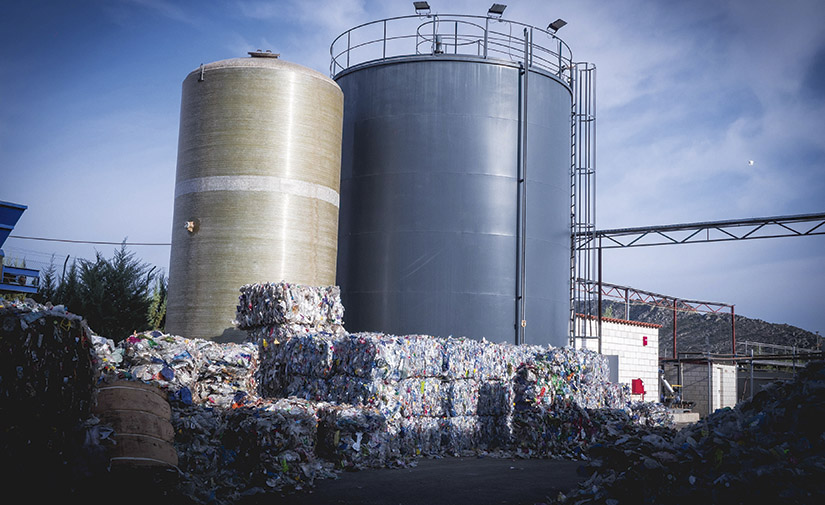 Una segunda vida para más de 40.000 toneladas de botellas de plástico