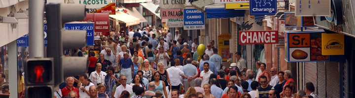 Torremolinos pondrá en marcha una ordenanza para armonizar la estética arquitectónica del centro urbano