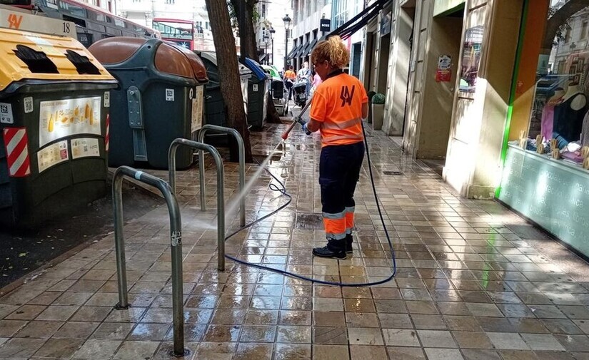 València incrementa el personal y los vehículos para sus nuevos contratos de limpieza