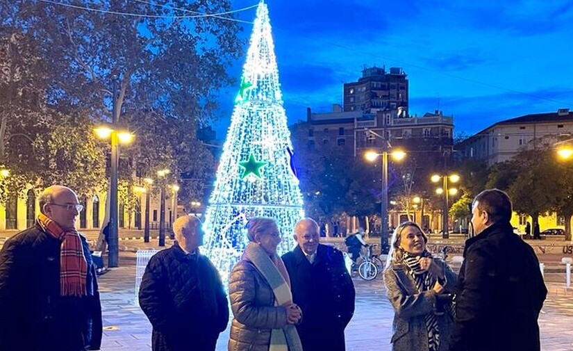 Valencia renueva el alumbrado público de la calle Molinell