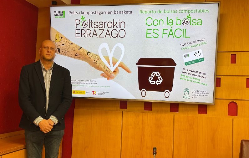 Vitoria-Gasteiz repartirá 1,3 millones de bolsas compostables para impulsar el reciclaje de residuos orgánicos