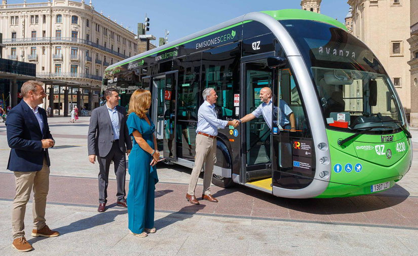 Zaragoza moderniza su red de transporte urbano con autobuses eléctricos
