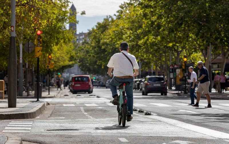 Zaragoza refuerza el mantenimiento de los carriles bici con un nuevo contrato de 960.000 euros