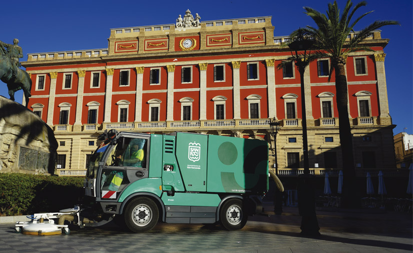 San Fernando se vuelca en los servicios urbanos