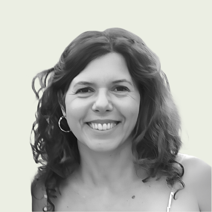 Elena Vega